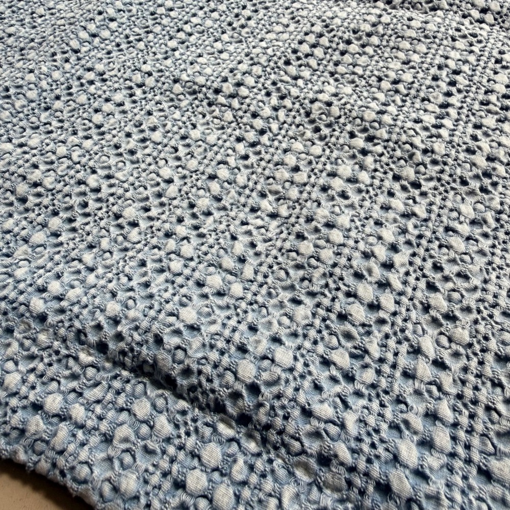 Pottery Barn Honeycomb Cotton (1) Standard Sham~Light Chambray Blue